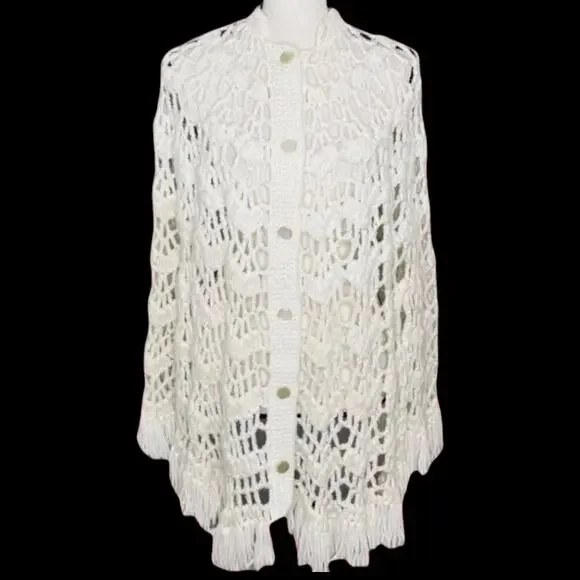 60’s White Cream Crocheted Open Knit Fringe Button Front Vintage Boho Poncho - Picture 7 of 10